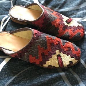 Women’s clogs